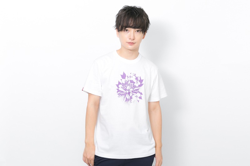 間桐桜モデルのカットソーの着用イメージ。