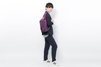 間桐桜モデルのバッグの着用イメージ。