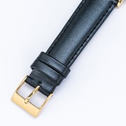 赤井秀一モデルの腕時計。