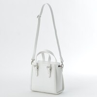 怪盗キッドモデルのバッグ。