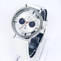 怪盗キッドモデルの腕時計。