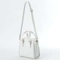 怪盗キッドモデルのバッグ。