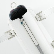 怪盗キッドモデルのバッグ。