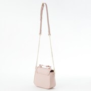 毛利蘭モデルのバッグ。