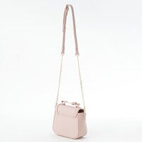 毛利蘭モデルのバッグ。