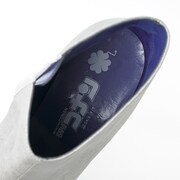 怪盗キッドモデルのシューズ。