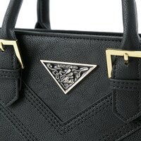 赤井秀一モデルのバッグ。