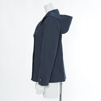 毛利蘭モデルのアウター。