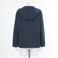 毛利蘭モデルのアウター。