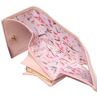 毛利蘭モデルの財布。