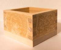 「飾り枡入彩り金平糖」の枡。