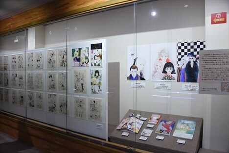 展示スペースより、「有閑倶楽部」のコーナー。