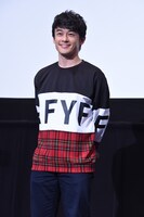 鷹梁ミナト役の五十嵐雅。