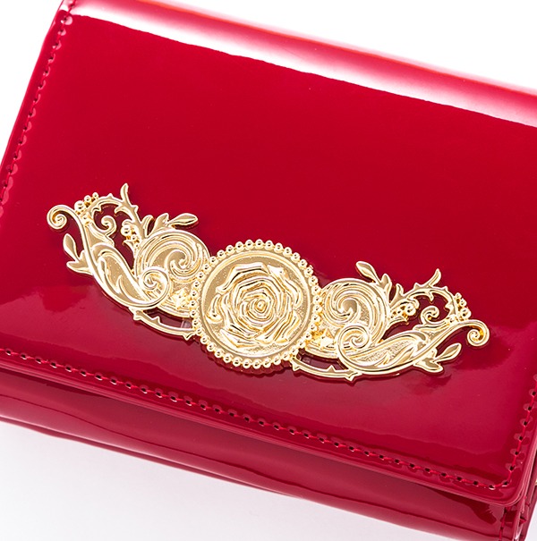 セイバーモデルの財布。