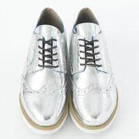 ガウェインモデルのシューズ。