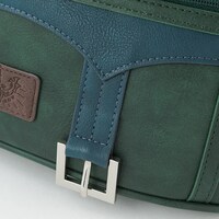 アーチャーモデルのバッグ。