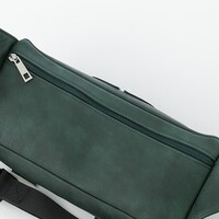 アーチャーモデルのバッグ。