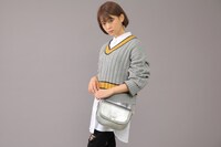 ガウェインモデルのバッグ使用例。