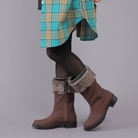 アーチャーモデルのシューズ使用例。