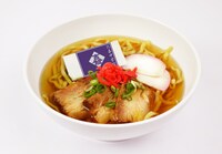 「比嘉中学校学食一番人気の比嘉そば」