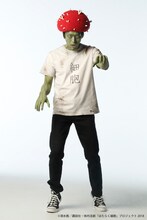 高木俊扮するインフルエンザウイルス感染細胞。