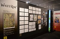 「ボンズ20周年記念展」の様子。