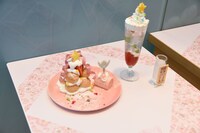 「SAKURA Cafe&Parlor（さくらカフェ＆パーラー）」