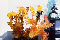 「フィギュアーツZERO 波風ミナト -九喇嘛- 絆Relation」（左）、「フィギュアーツZERO うずまきナルト -九喇嘛- 絆Relation」（右）。