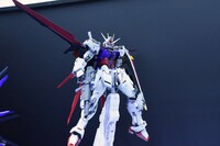 「METAL BUILD エールストライクガンダム」