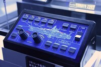 「超合金魂 GX-86 宇宙戦艦ヤマト2202」の展示リモコン。