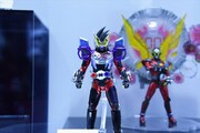 「S.H.Figuarts 仮面ライダーゲイツ ゲンムアーマー」