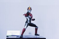 「S.H.Figuarts ウルトラマンブル フレイム」