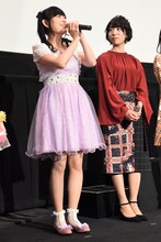 左から田村ゆかり、田村奈央。