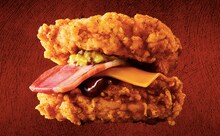 双璧の肉王（ザ・ダブル）（CV：松岡禎丞）