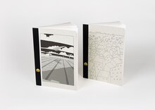 トーストで販売されている「【オリジナルツバメノート2冊セット】町田洋イラストカバーA5サイズノート」。