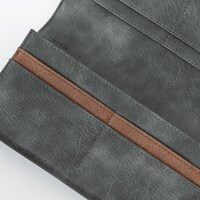 御坂美琴モデルの長財布。