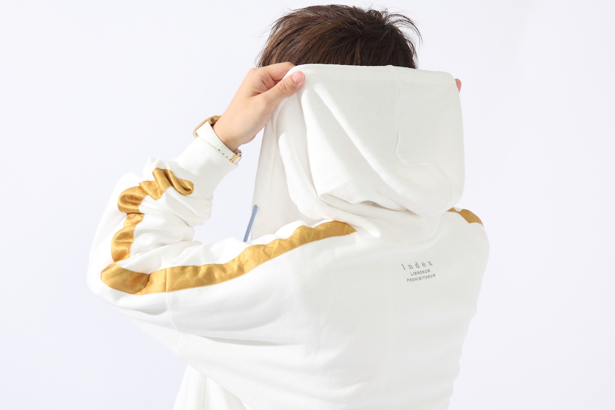 インデックスモデルのアイテムの着用例。