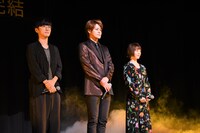 左から櫻井孝宏、宮野真守、花澤香菜。