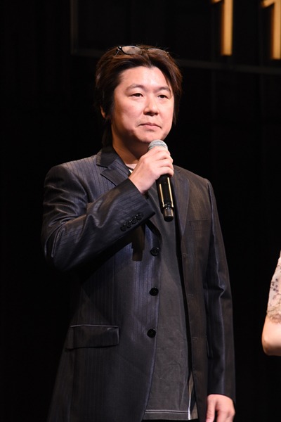 静野孔文