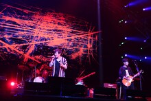 ポルノグラフィティ（撮影：山内洋枝）