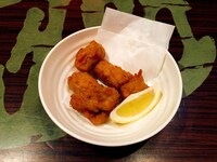 この日提供されたフードメニュー「大豆肉のから揚げ」。