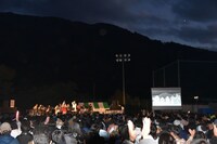 「秘密結社ブランケット音楽祭」の様子。