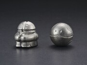 「南部鉄器 鉄魂アッガイ」「南部鉄器 鉄魂ハロ」