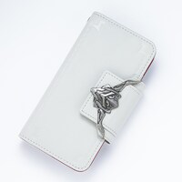 赤のセイバーモデルのスマートフォンケース。