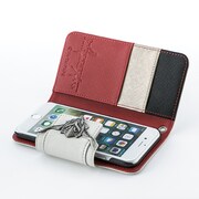 赤のセイバーモデルのスマートフォンケース。