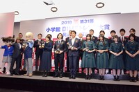 「第31回 小学館DIMEトレンド大賞」の受賞者たち。