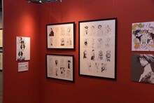 「オノ・ナツメ 1日1キャラクター展」の様子。