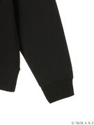 遠坂リンモデルのプルオーバー。