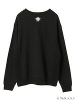 遠坂リンモデルのプルオーバー。