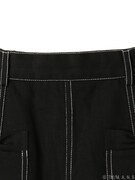 遠坂リンモデルのタイトスカート。